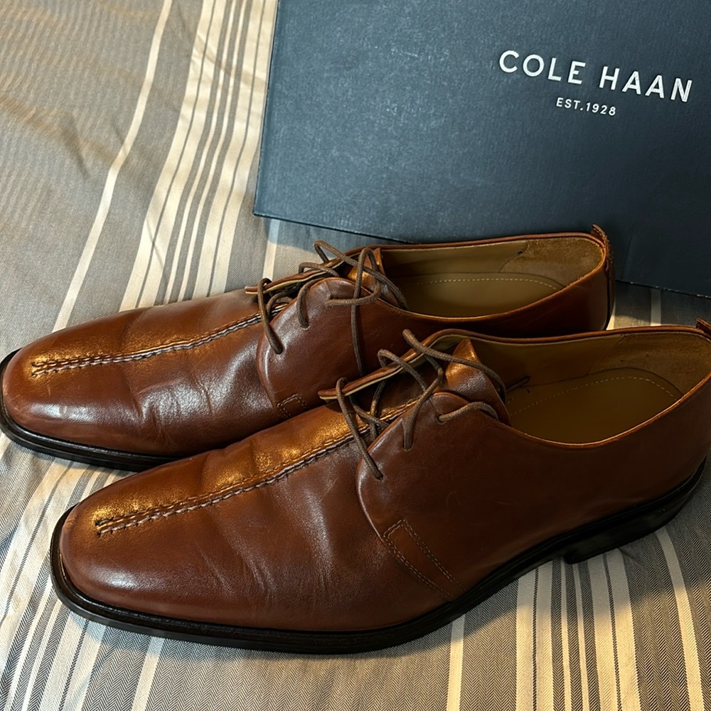 Men’s Cole Haan Oxford.  Used size 13 medium